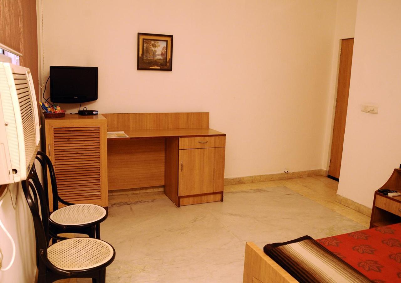 Hotel Westend Jalandhar Exterior foto